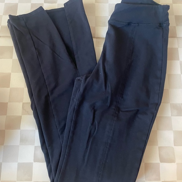 ALO Yoga Pants - Alo airbrush high waist flutter legging